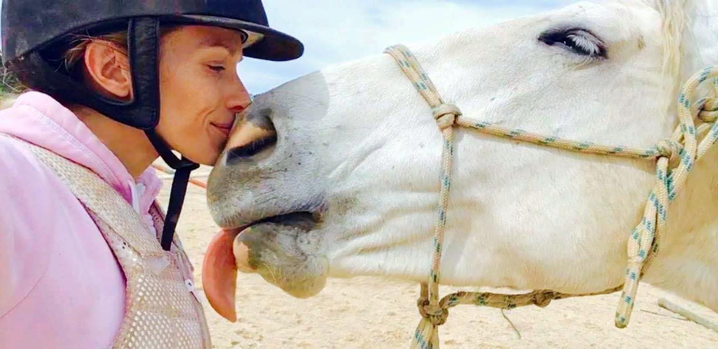 Lyndsay Jessup with her horse
