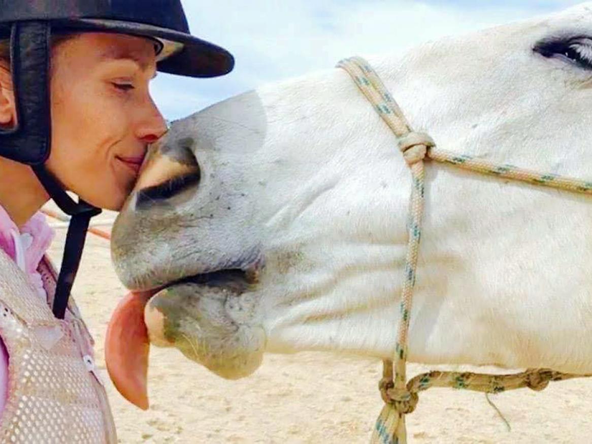 Lyndsay Jessup with her horse