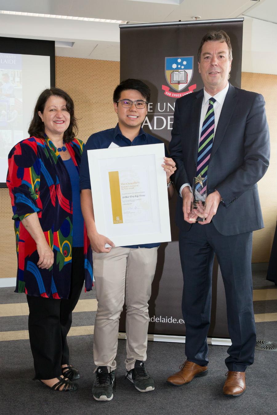 Arthur Yeow, Student Volunteer of the Year