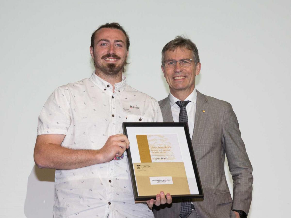 Student Volunteer Award